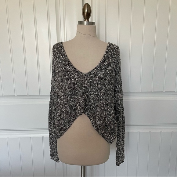 Express Sweaters - Express Black & White Cropped Sweater